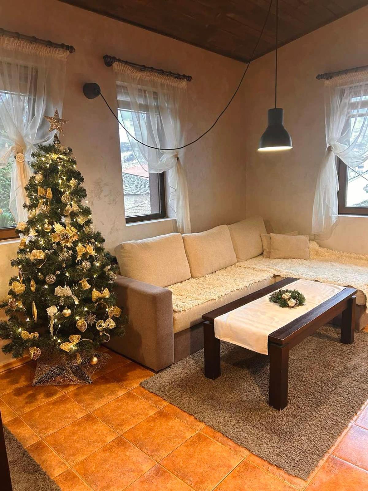 Chepelare Holiday Guest House ภายนอก รูปภาพ