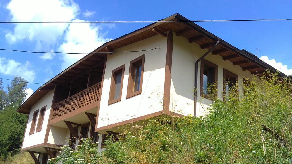 Chepelare Holiday Guest House ภายนอก รูปภาพ